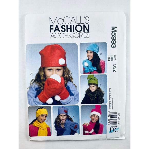 McCalls 5993 Girl's Hats Scarves Mittens Sewing Pattern Sz One Size UNCUT 2009. - Picture 1 of 2